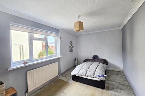 undefined, Birch Gardens, Binstead, PO33 3XBC
