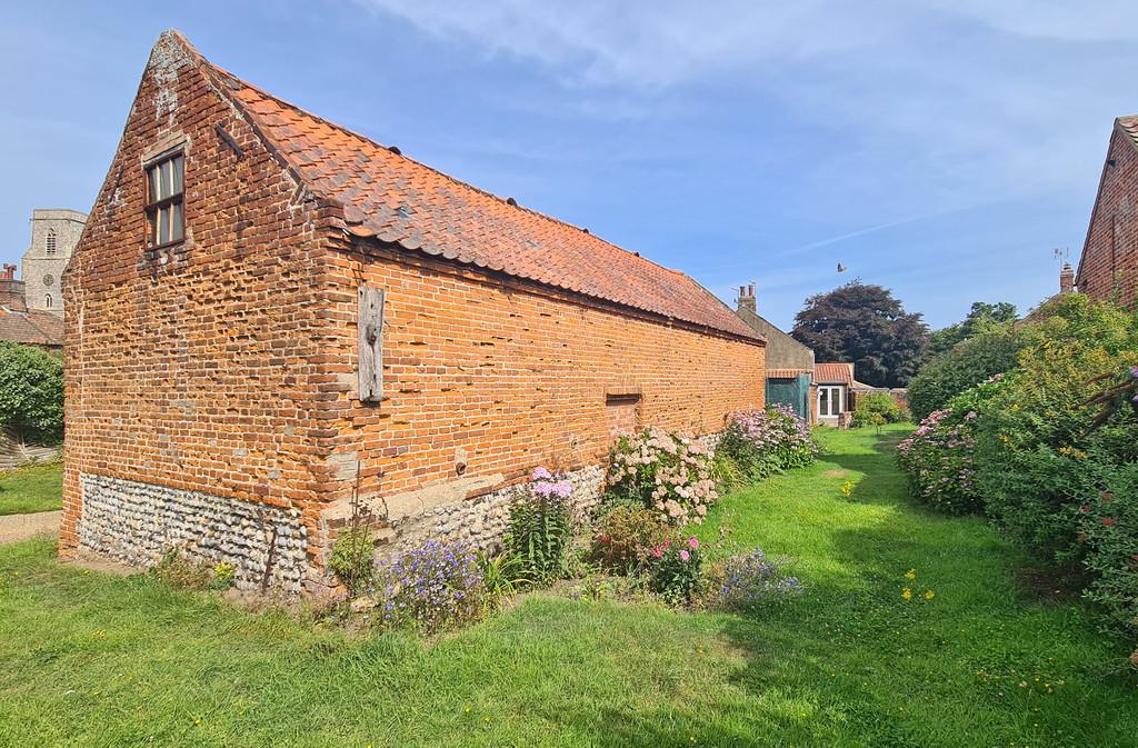 Barn2