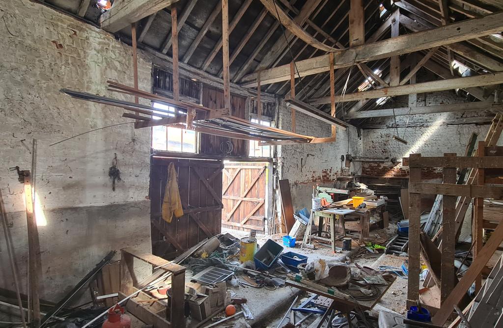 Barn