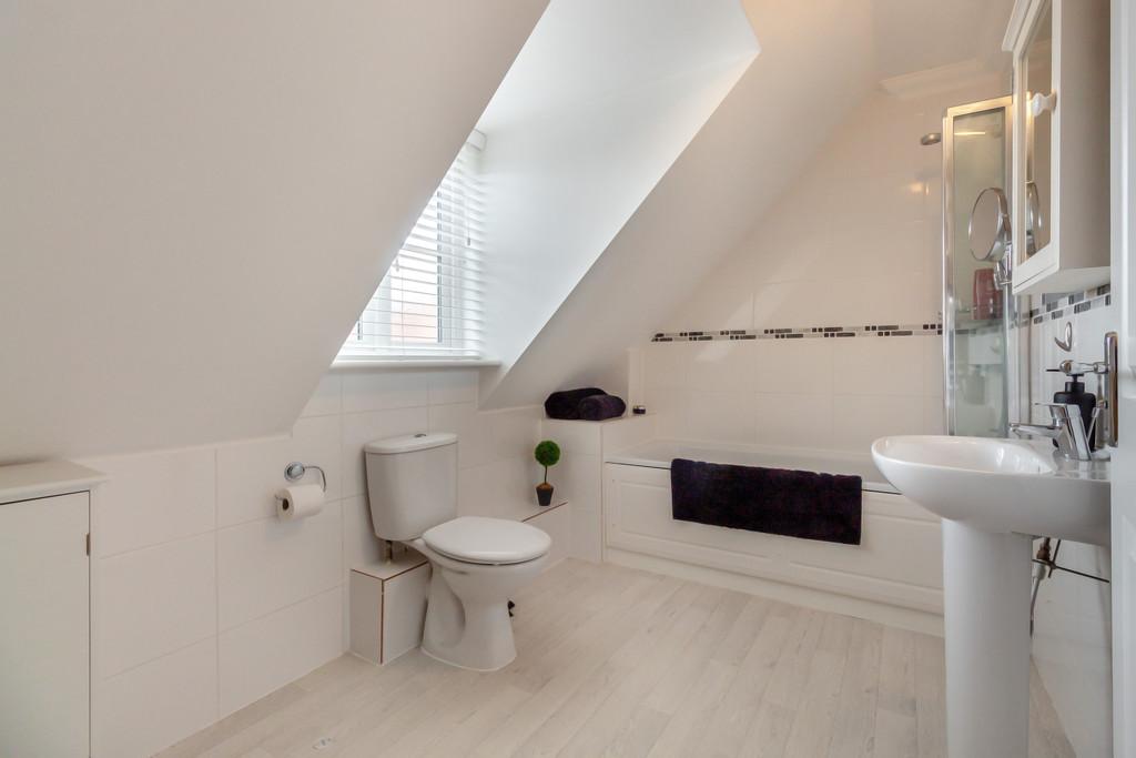 8659646-interior15