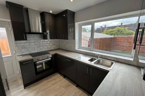 3 bedroom semi-detached house for sale, Waverley Gardens, Stamford