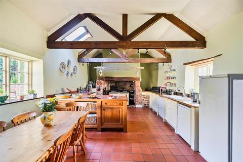 Hare Cottage New Buildings, Sandford, Crediton, EX17 4PW