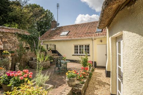 Hare Cottage New Buildings, Sandford, Crediton, EX17 4PW