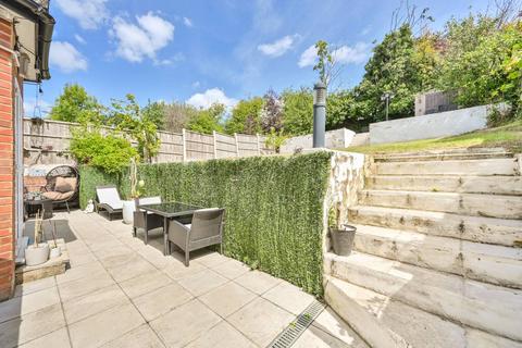 Barn Way, Wembley Park, Wembley, HA9
