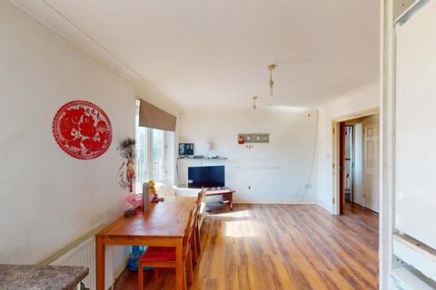 2 bedroom apartment for sale, Rickmansworth Road, Northwood