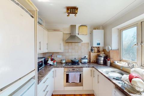 2 bedroom apartment for sale, Rickmansworth Road, Northwood