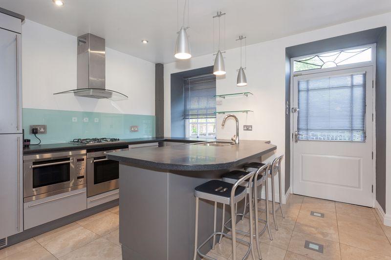 Dining kitchen