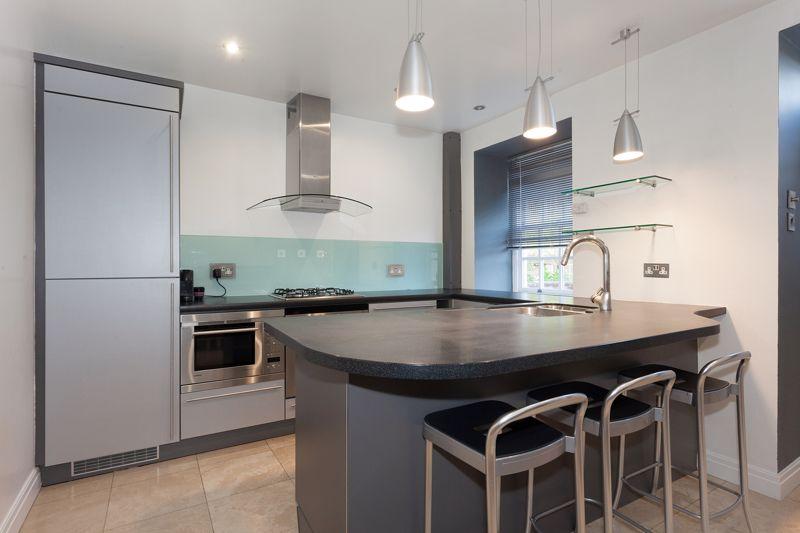 Dining kitchen