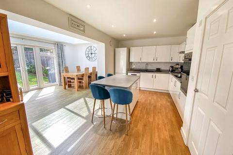 undefined, Morant Crescent, Botley, SO32