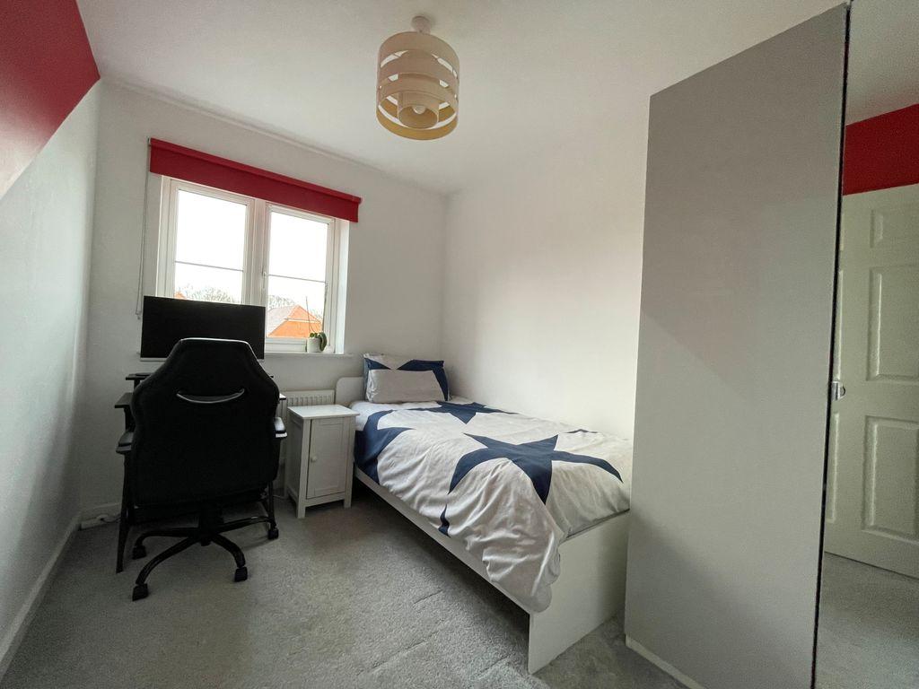 Morant Crescent