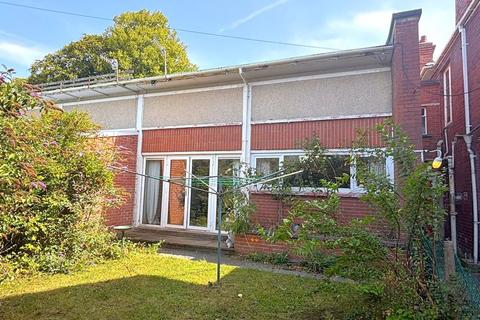 3 bedroom terraced bungalow for sale, Chapel Road, Abergavenny