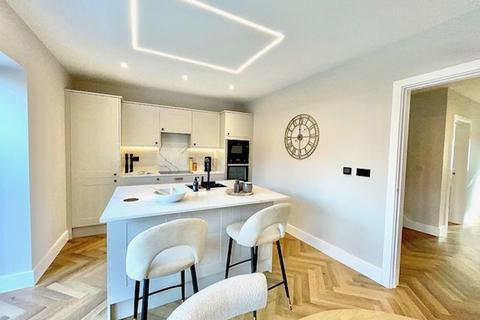 undefined, Meadow View, Dosthill Road, Dosthill, Tamworth B77 1JB