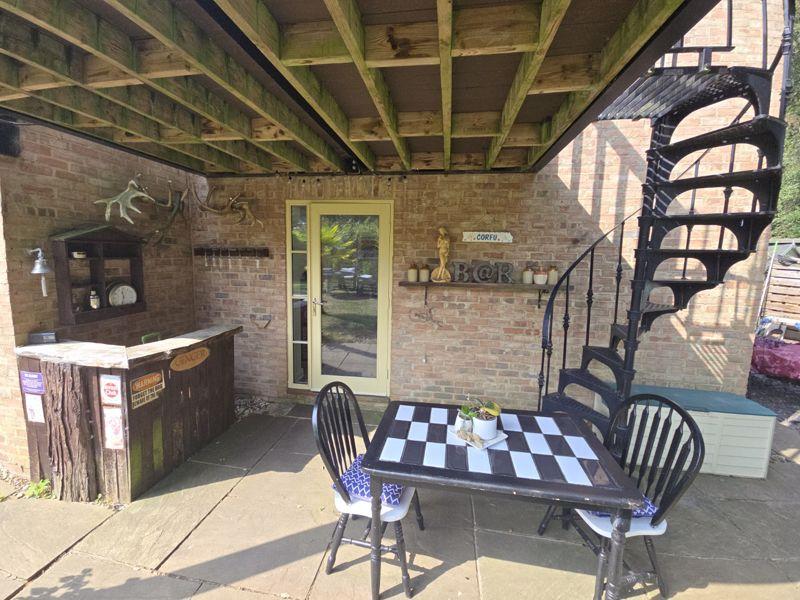 Bar Area to Garden