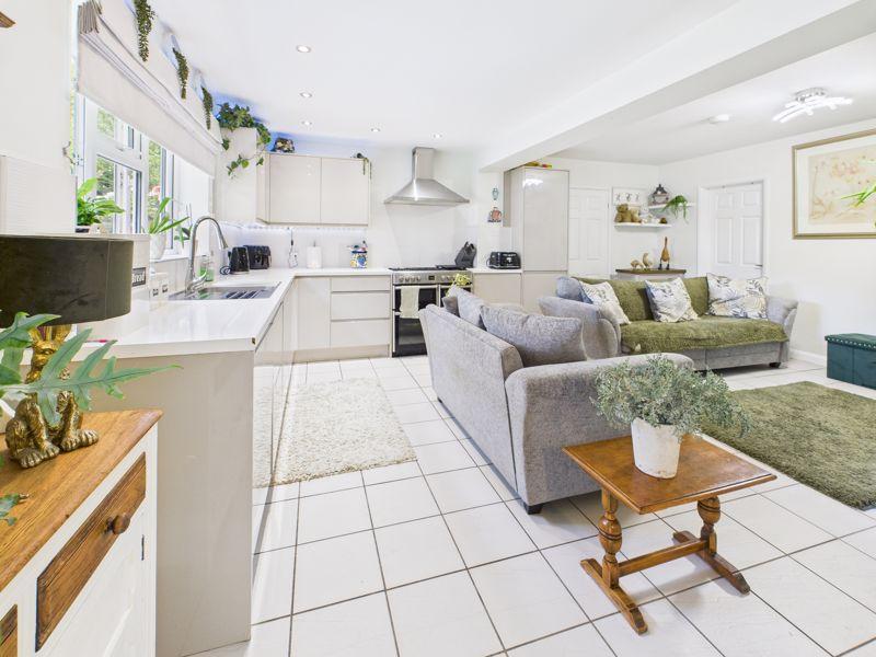 Kitchen/Living