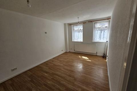 undefined, Albert Road, West Drayton, UB7