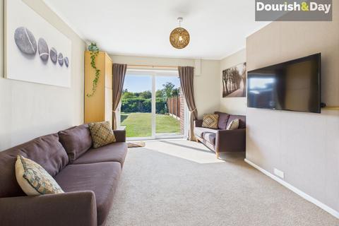 27 Doxey Fields, Stafford, ST16 1HJ