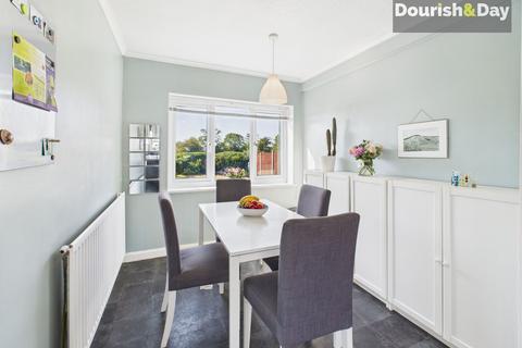 27 Doxey Fields, Stafford, ST16 1HJ