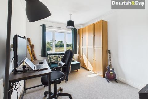 27 Doxey Fields, Stafford, ST16 1HJ