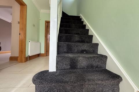 3 bedroom semi-detached house for sale, Birches Head Road, Stoke-On-Trent