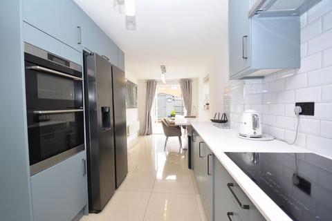 3 bedroom detached house for sale, Buttercup Avenue, Minster