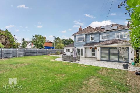 5 bedroom detached house for sale, Ferndown BH22