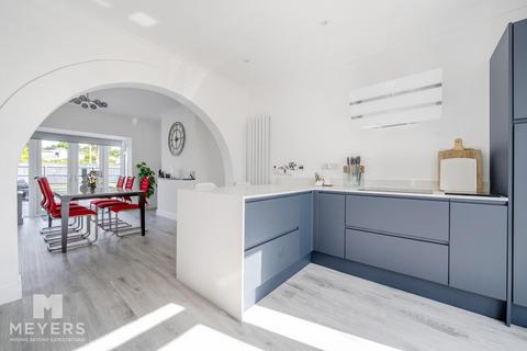 5 bedroom detached house for sale, Ferndown BH22