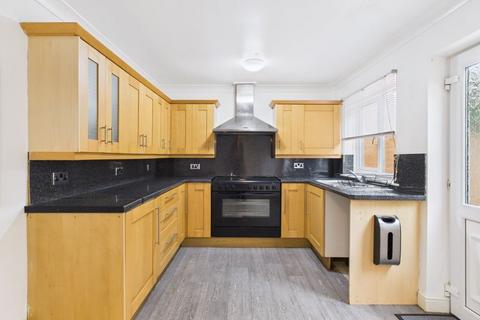 undefined, Praze, Camborne, Modern link-detached house