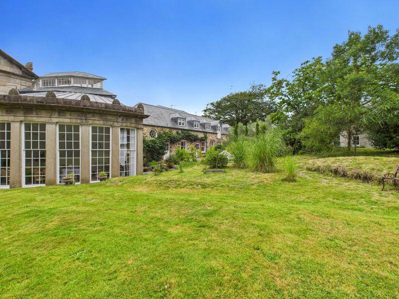 Communal garden