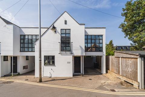 3 bedroom semi-detached house for sale, Avon Buildings, Christchurch BH23