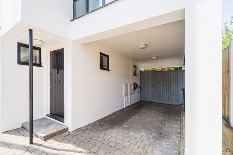 3 bedroom semi-detached house for sale, Avon Buildings, Christchurch BH23
