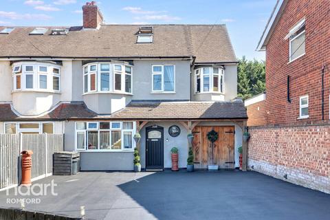 undefined, Lodge Lane, Romford