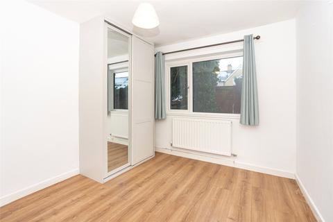 3 bedroom bungalow for sale, Ffordd Gwyndy, Penrhosgarnedd, Bangor, Gwynedd, LL57