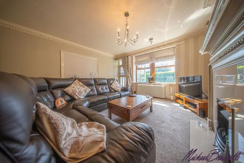4 bedroom barn conversion for sale, Highgate Road, Bradford BD13