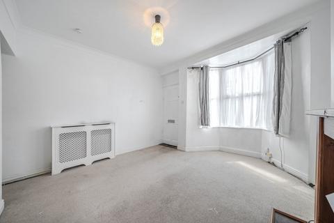 undefined, Mayfield Grove, Harrogate, North Yorkshire, UK, HG1