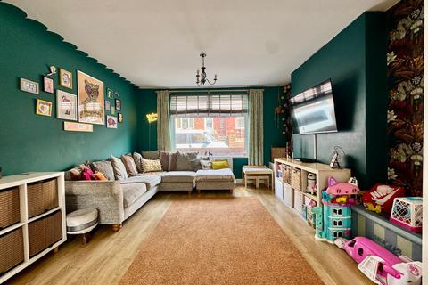 2 bedroom end of terrace house for sale, Lower Gwastod Terrace, Cwmtillery, NP13