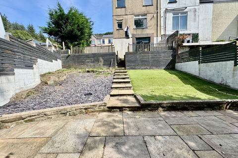 2 bedroom end of terrace house for sale, Lower Gwastod Terrace, Cwmtillery, NP13