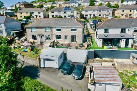 28 Brynhyfryd Terrace, Brynithel, Abertillery, NP13 2HL
