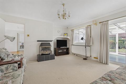 2 bedroom detached bungalow for sale, High Street, Foxton CB22