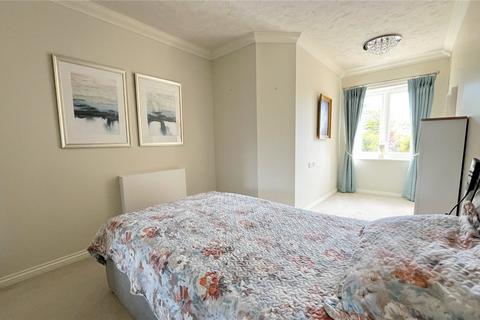 1 bedroom apartment for sale, Stuart Road, Highcliffe, Christchurch, Dorset, BH23
