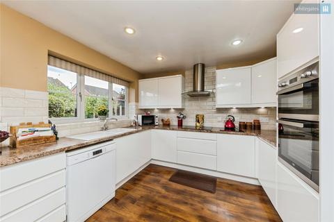 4 bedroom detached house for sale, Perry Fields, Crewe, Cheshire, CW1