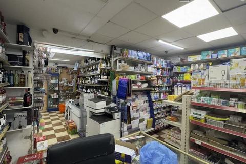 Retail property (high street) to rent, 148 Greenford Rd Harrow HA1 3QP
