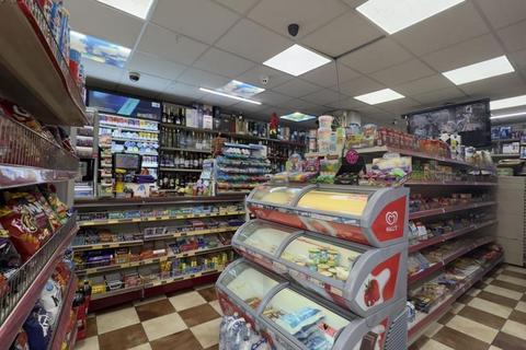 Retail property (high street) to rent, 148 Greenford Rd Harrow HA1 3QP
