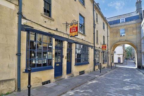 Pub for sale, 2-3 Queen Street Bath BA1 1HE