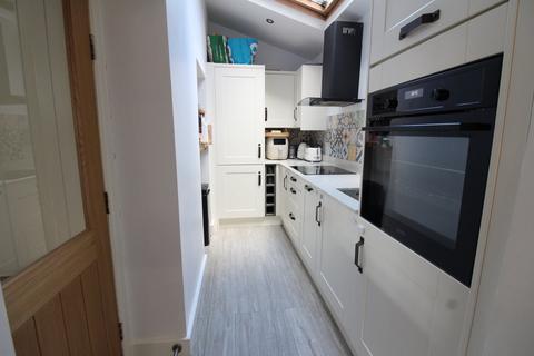 4 Bank, Oxenhope, Keighley, BD22 9NS
