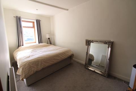 4 Bank, Oxenhope, Keighley, BD22 9NS