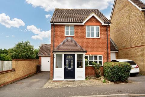 undefined, Guernsey Way, Ashford TN24