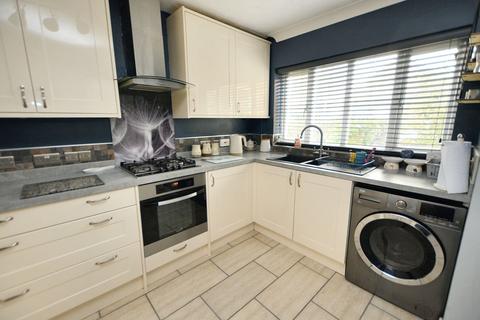 undefined, Guernsey Way, Ashford TN24
