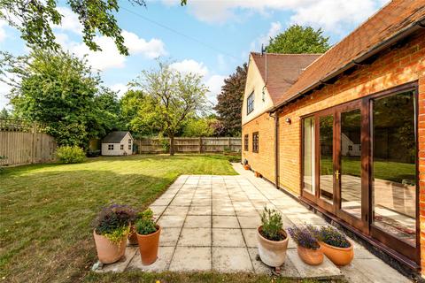 5 bedroom barn conversion for sale, Lowndes Way, Winslow, Buckingham, Buckinghamshire, MK18