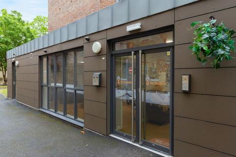 1 bedroom in a flat share to rent, Lower Road, London SE16