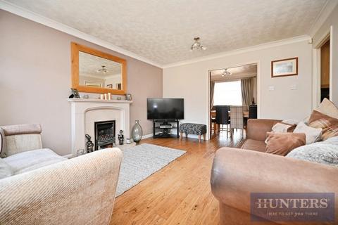 4 bedroom detached house for sale, The Leavens, Apperley Bridge